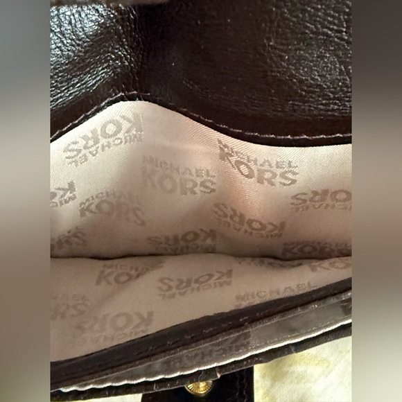 Michael Kors Brown Leather  Wallet | Gold Logo | 12 Card Slots | - Picture 4 of 9